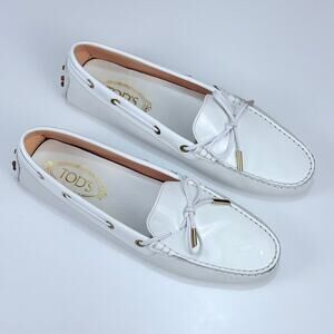 Tod's GOMMINO Driving Shoes Patent Leather Block Loafers in White Size EU 40.5